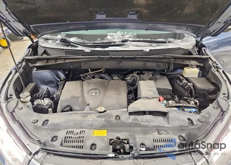 2018 Toyota Highlander Se из США, поврежденный, VIN 5TDJZRFH2JS828951